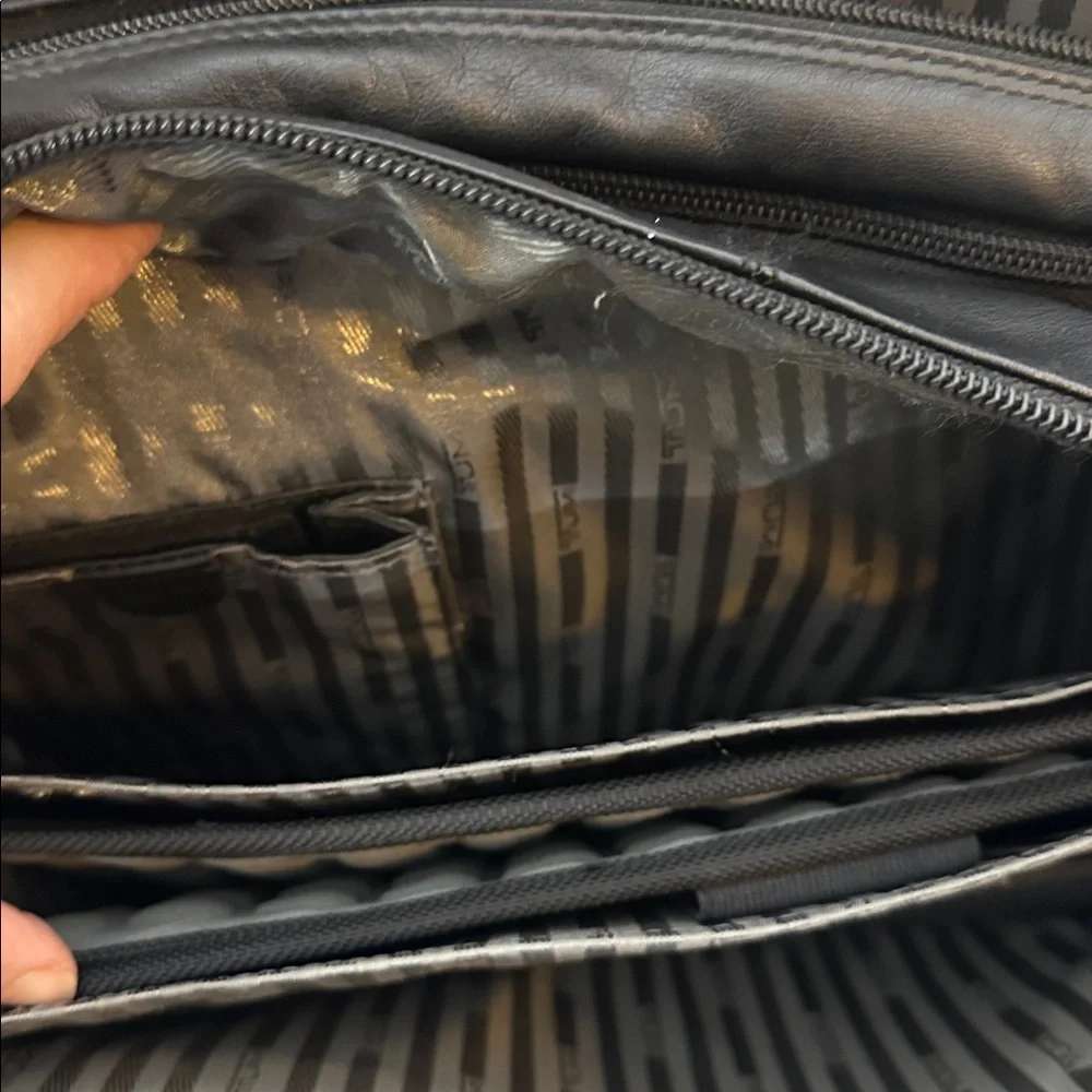 Tumi Alpha Leather Expandable Organizer Briefcase Black Laptop Bag
